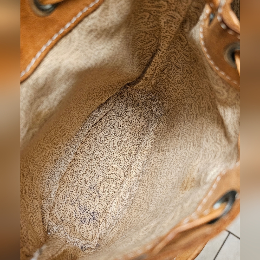 Imported From Paraguay Tooled Leather Drawstring Mini Bucket Crossbody Preloved - Picture 10 of 12